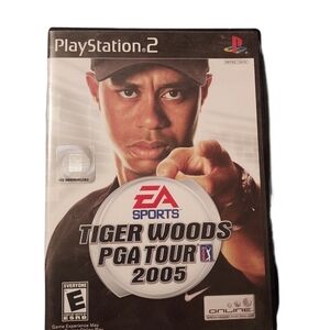 Tiger woods 2005 PGA Tour for "Play Station 2" with booklet and game